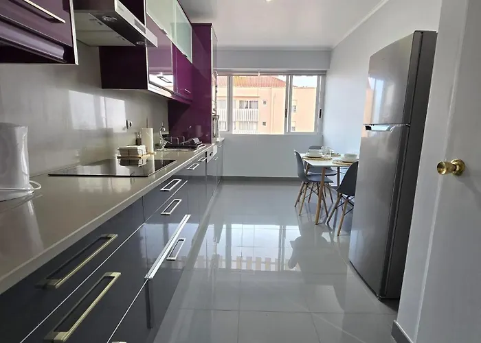 Seaty View Понта-Делгада